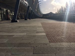 Bestrating Alexandrium Megastores